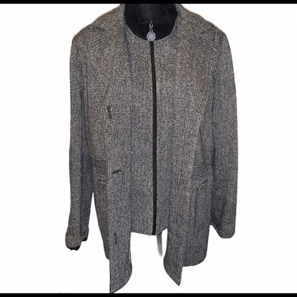 Esprit Houndstooth Wool Trench Coat - Picture 2 of 6